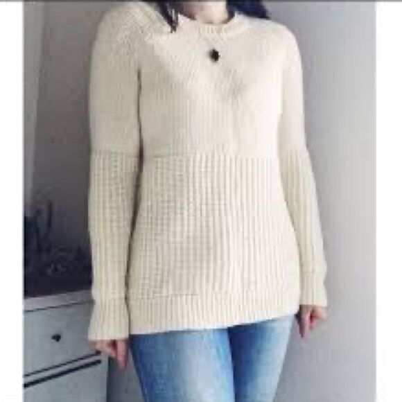 Banana Republic Cream Knit Italian Yarn Crewneck Sweater Size L - Picture 7 of 7